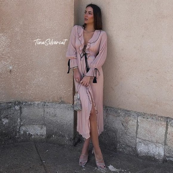 BLOGGER'S FAVE! Zara Ruffled Dress With Bows Sz S, M NWT - Picture 3 of 16